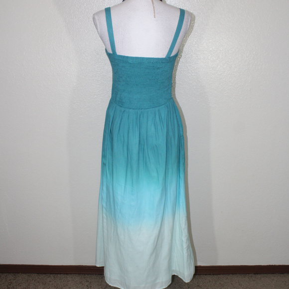 NWOT Soft Surroundings Embroidered Smocked Dress - Picture 4 of 7